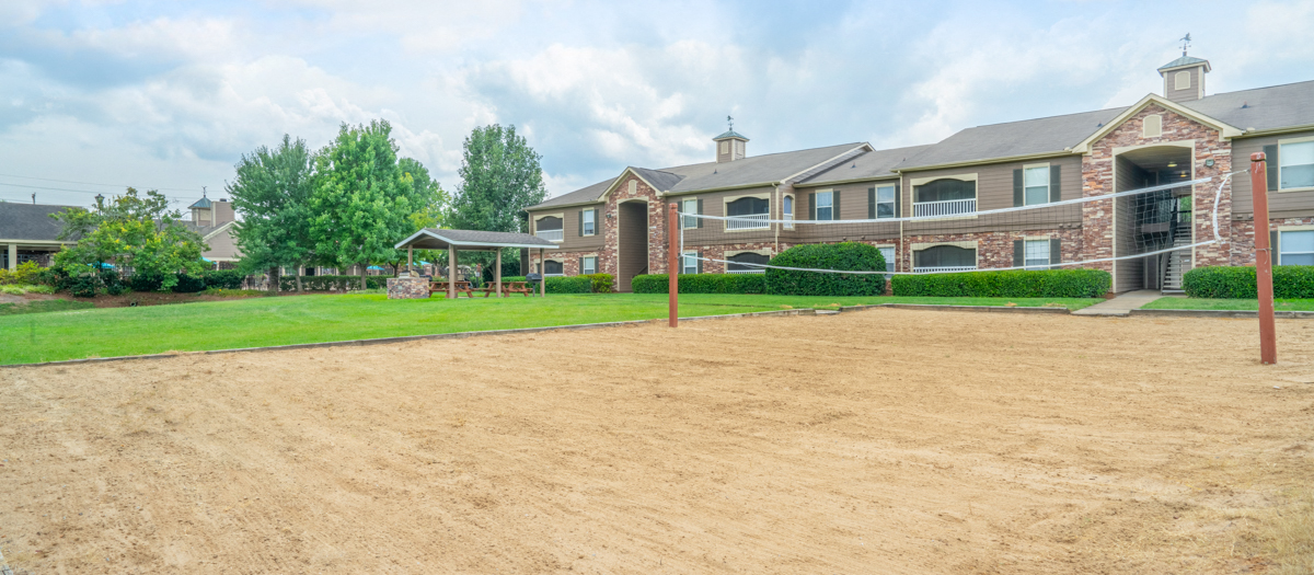 the club apartment for rent co