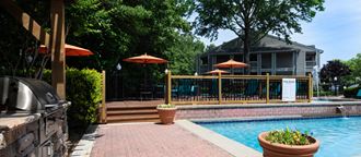 One Eagle Ridge Drive 1-2 Beds Apartment for Rent - Photo Gallery
