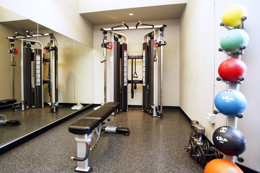 Fitness Center at 4700 Lake Park Apartments