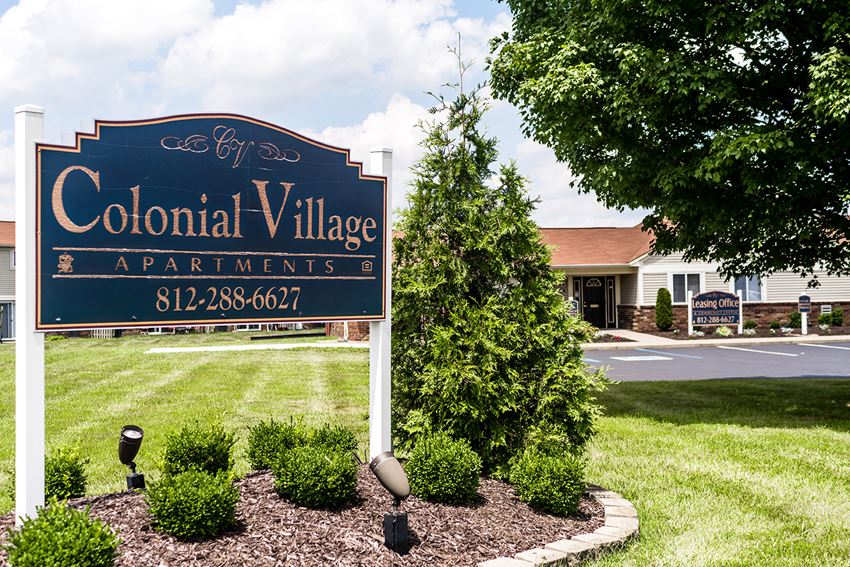 Welcome Home to Colonial Village!