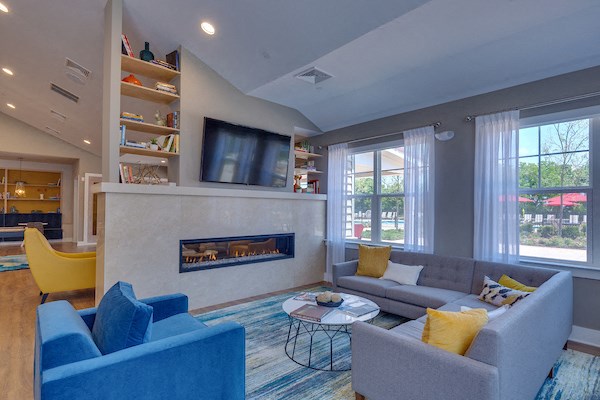 the preserve at ballantyne commons community living room with fireplace