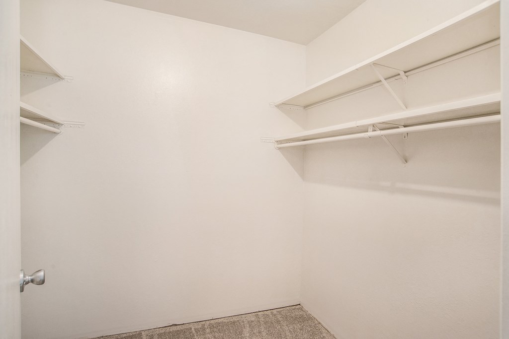 Sunflower Apartments, 3114 Byron Center SW, Wyoming, MI RentCafe