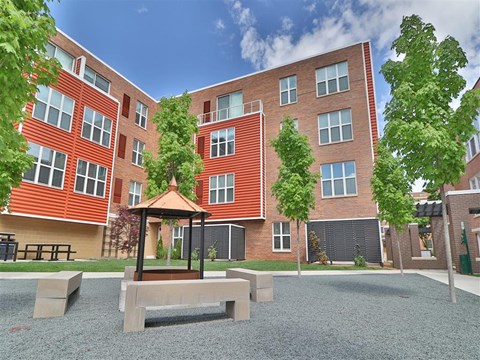 Best 2 Bedroom Apartments in Shorewood Hills WI: from $1 045 RentCafe
