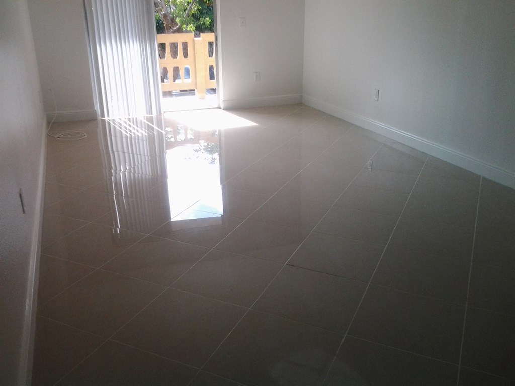 full interior paint of all walls and ceilings a room