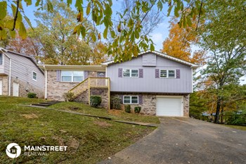 1405 Tyler Ln 3 Beds House for Rent - Photo Gallery 2