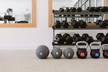 707 Sycamore Centre Dr 1-2 Beds Apartment for Rent - Photo Gallery 3