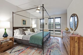 Model Bedroom Model Bedroom - Photo Gallery 4