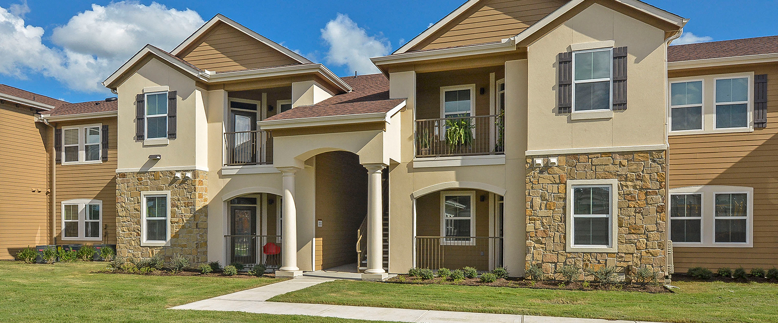 Gristmill at Tuscany Park Apartments in Arcola, TX