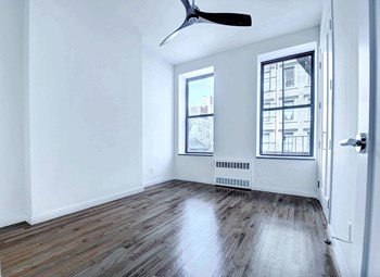 79 Rivington Street 1 Bed Apartment for Rent - Photo Gallery 4