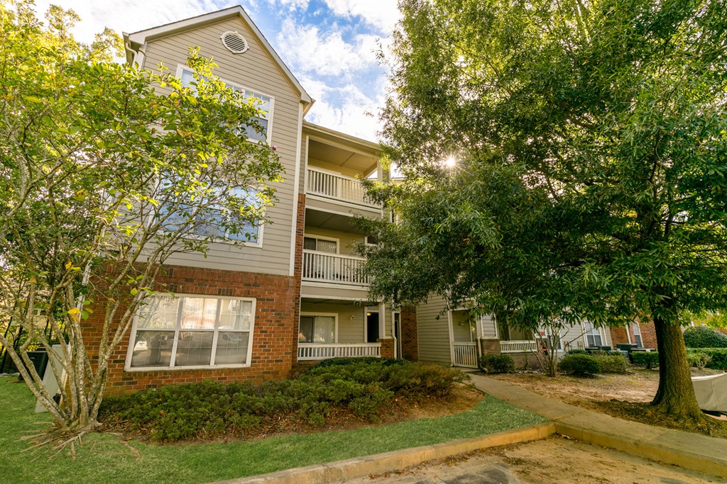 our apartments offer a walkway to the apartments for rent