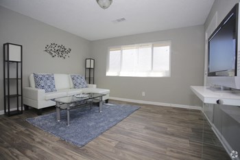 2001 Sylvan Road SW 1-3 Beds Apartment for Rent - Photo Gallery 3