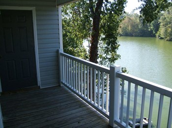 501 Fairways Drive 1-3 Beds Apartment for Rent - Photo Gallery 4