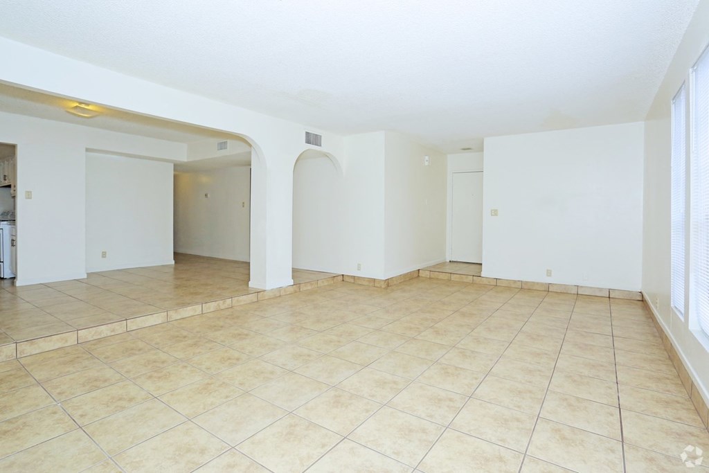 International Villas-4640