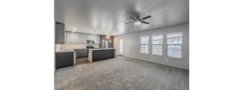 1 Bedroom 1 Bath Large Patio