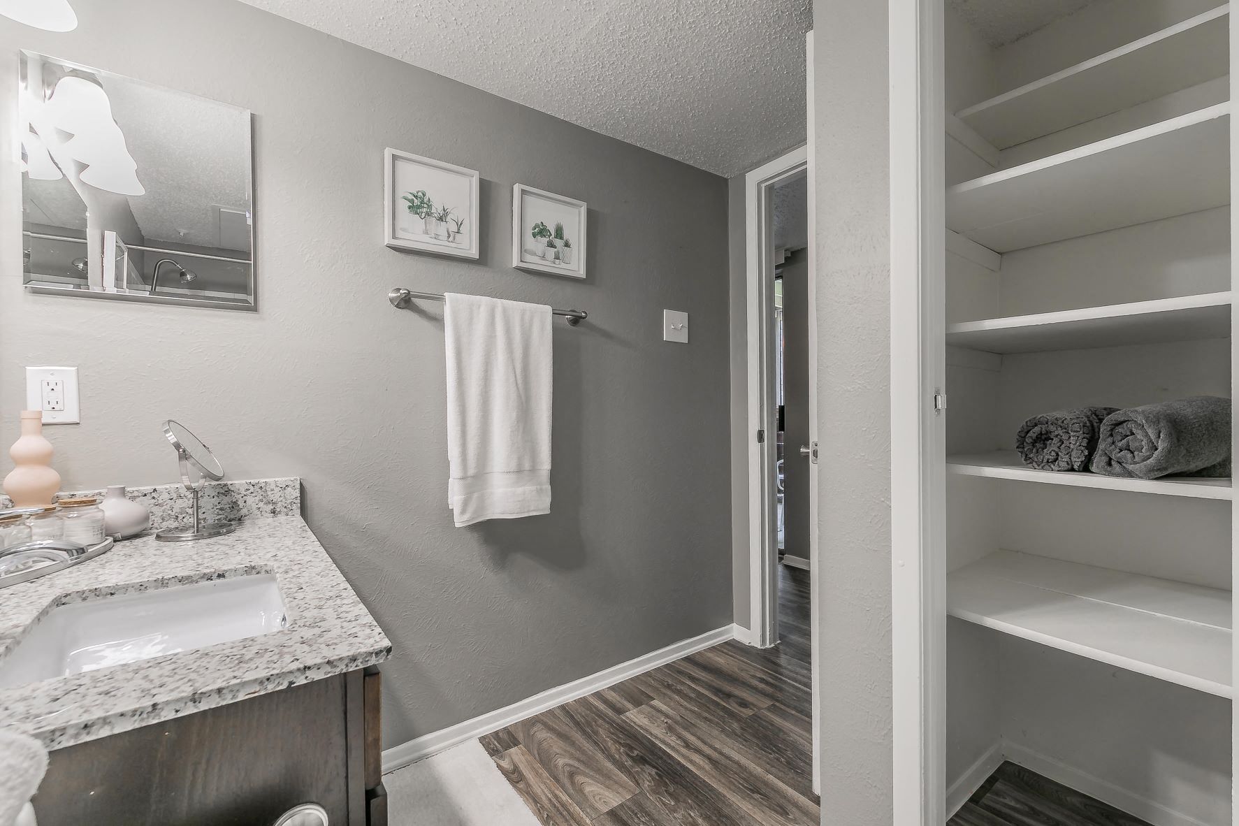 Platinum upgrade bath