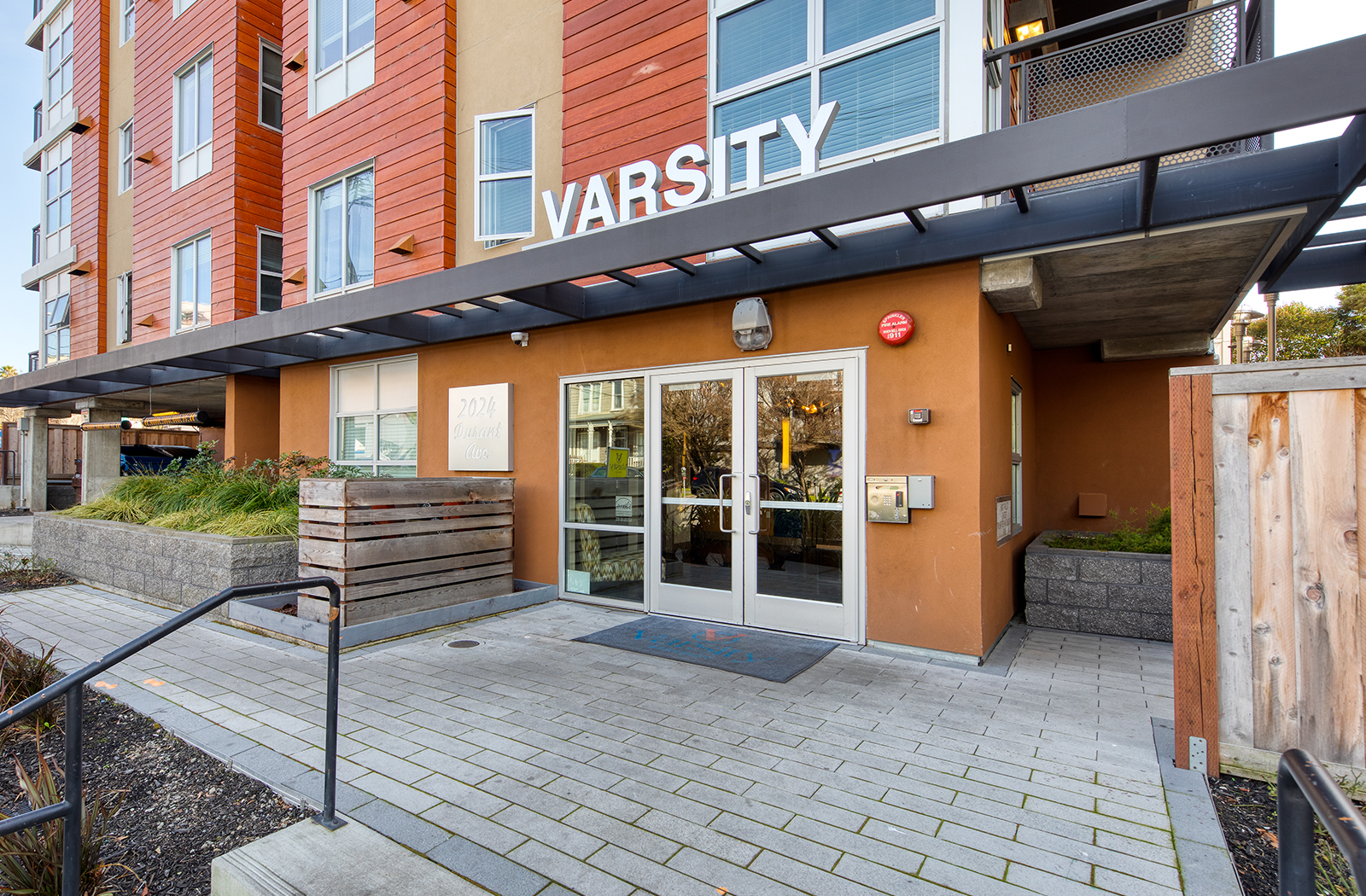 Apartments in Berkeley For Rent Varsity Berkeley