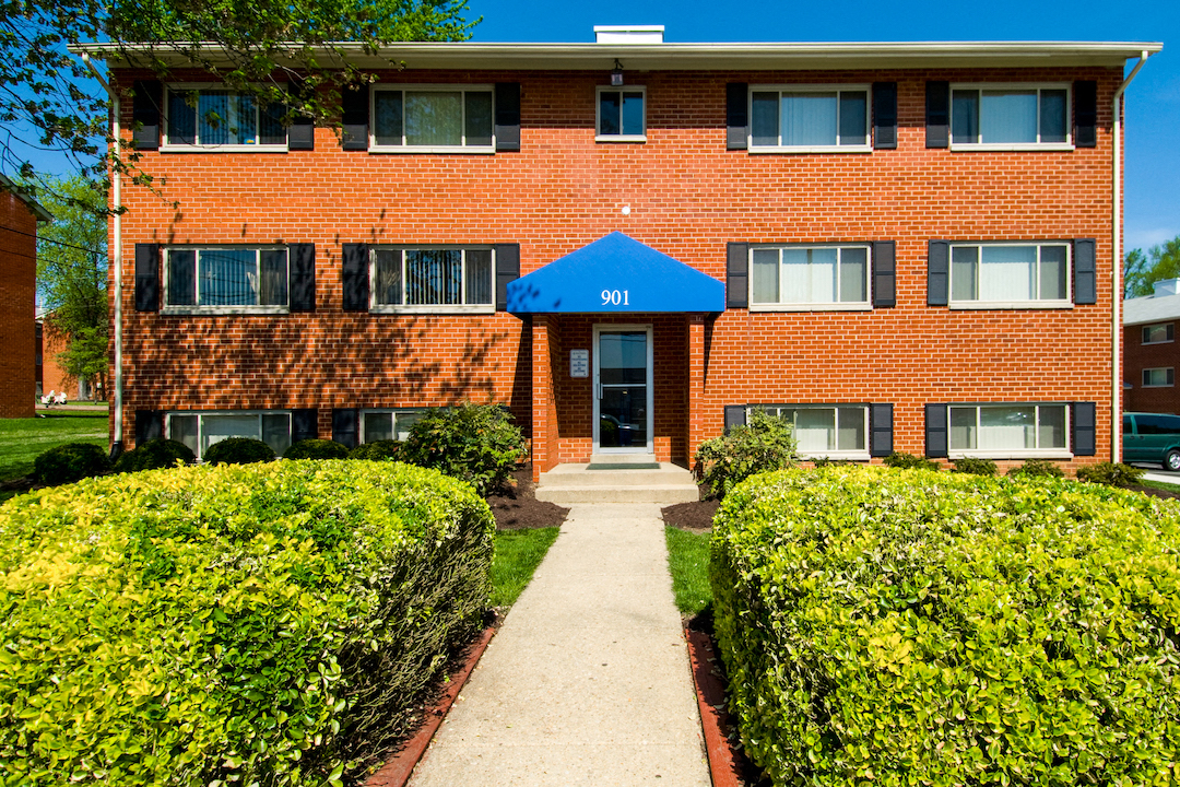 The Dona building exterior