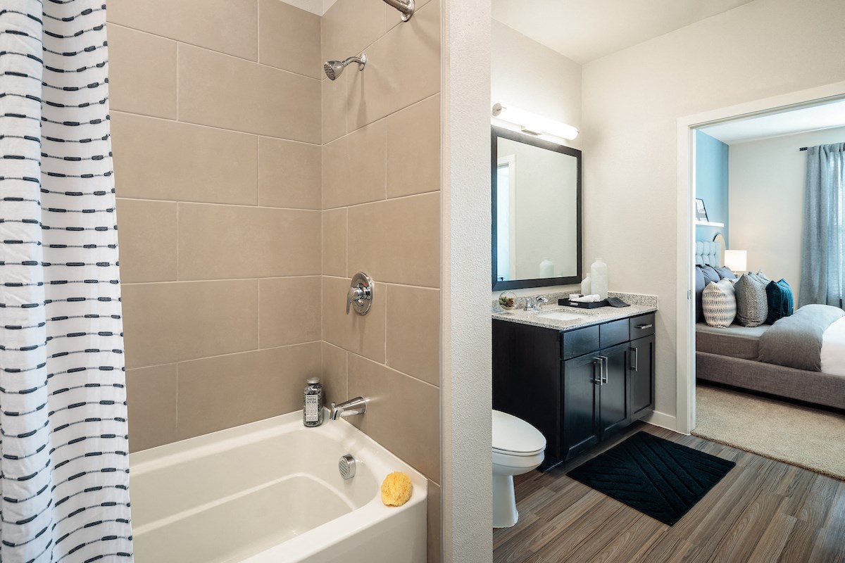 Viridian Apartments, 5415 North Foster Road, San Antonio, TX RentCafe