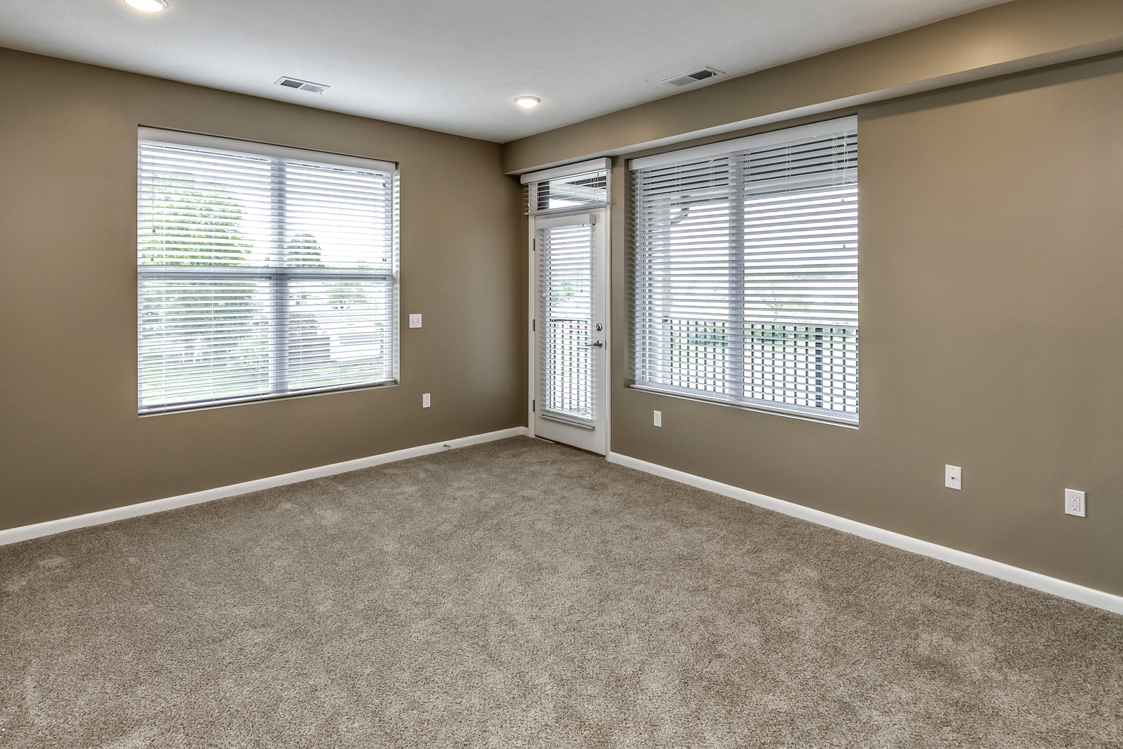 Large living area at The Apartments at Lux 96 in Papillion, NE