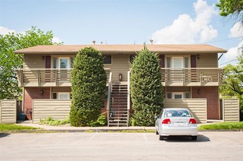Image for Coachlight - 918 W 24Th St