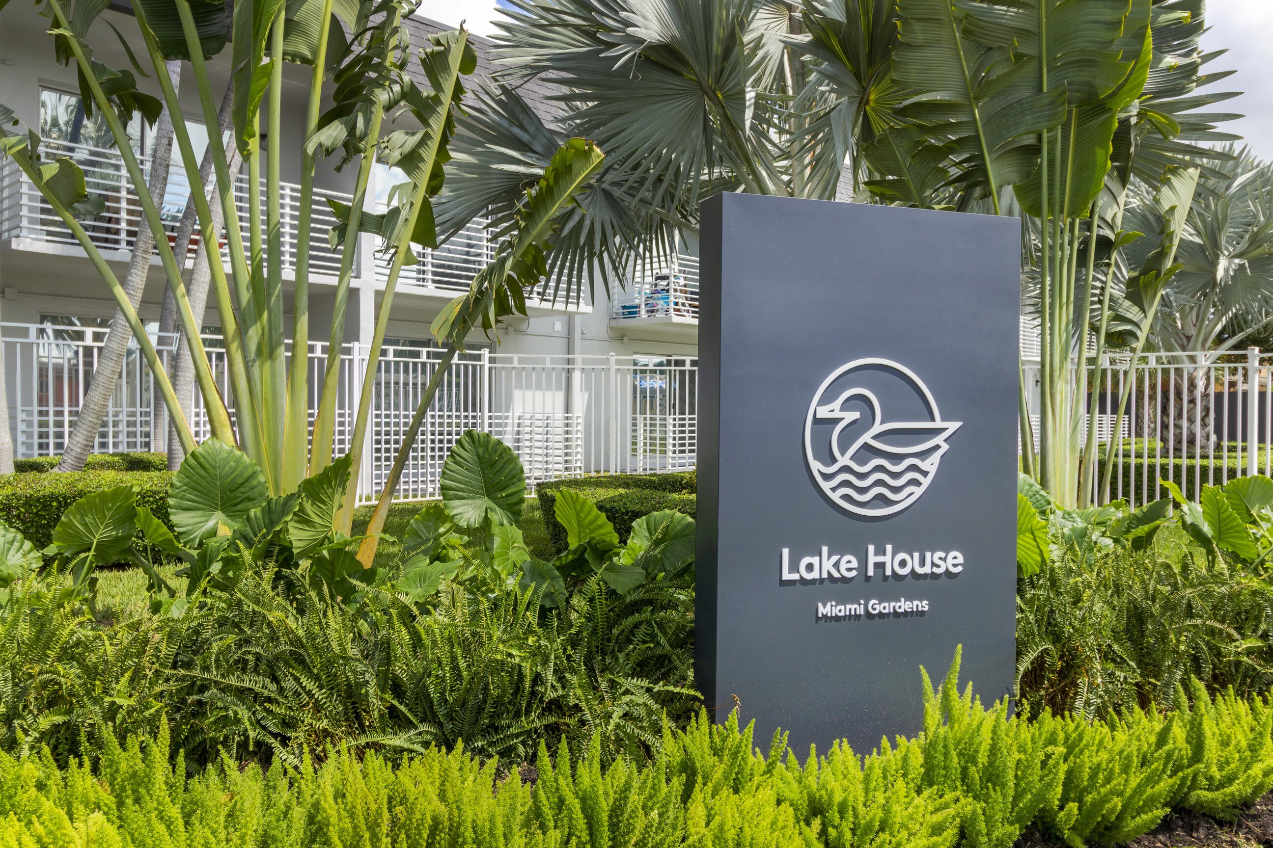 Lake House Apartments Apartments in Miami Gardens, FL