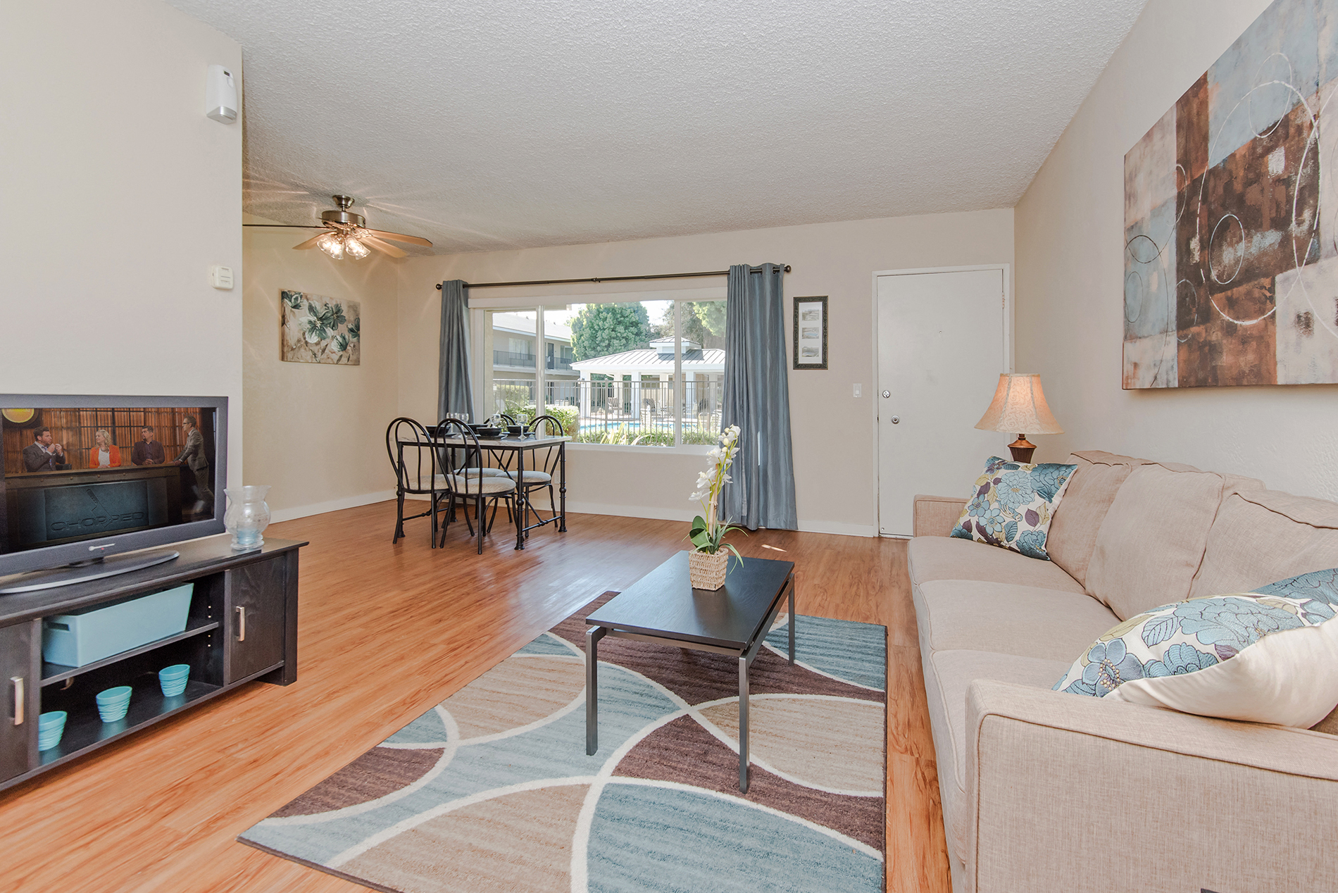 Pacific Gardens Apartments In Ventura CA