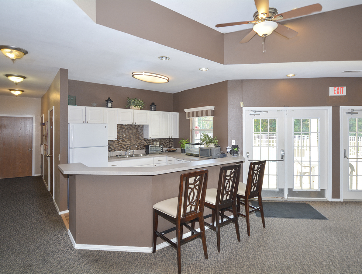 Clubhouse Kitchen with Breakfast Bar