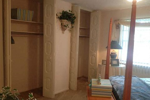 Townhouse Village Apartments