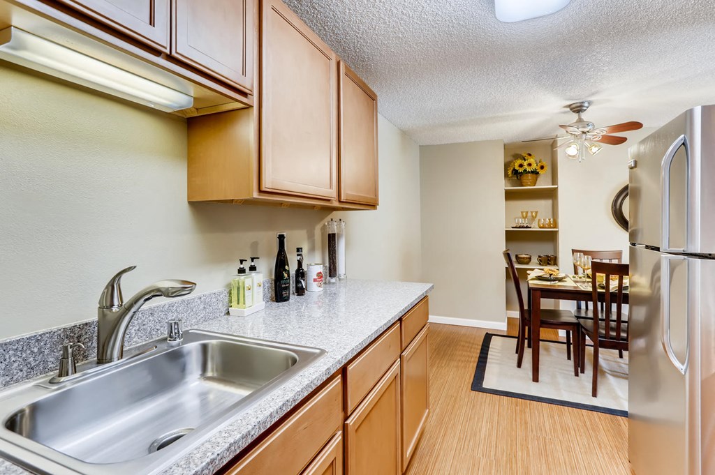 Sterling Heights, Greeley, Co. Apartments