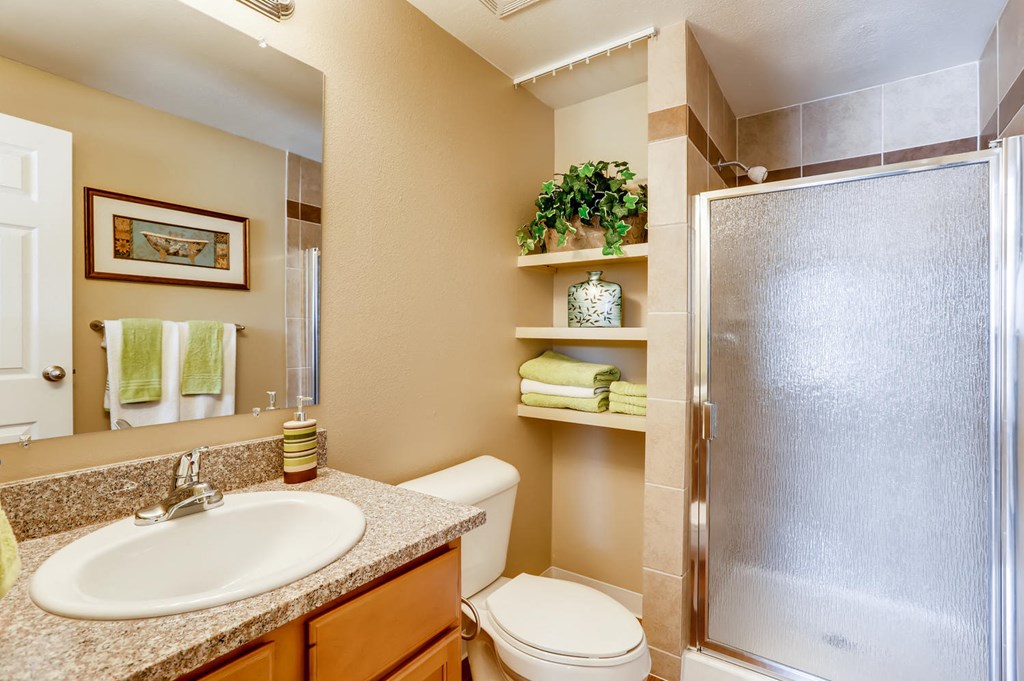 Sterling Heights, Greeley, Co. Apartments