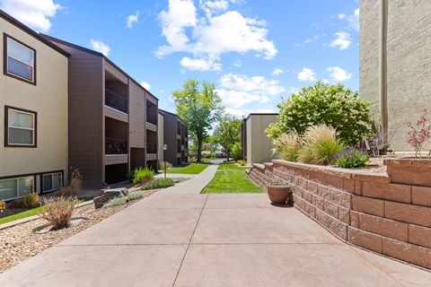 Sterling Heights, Greeley, Co. Apartments