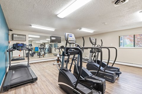 Sterling Heights, Greeley, Co. Apartments