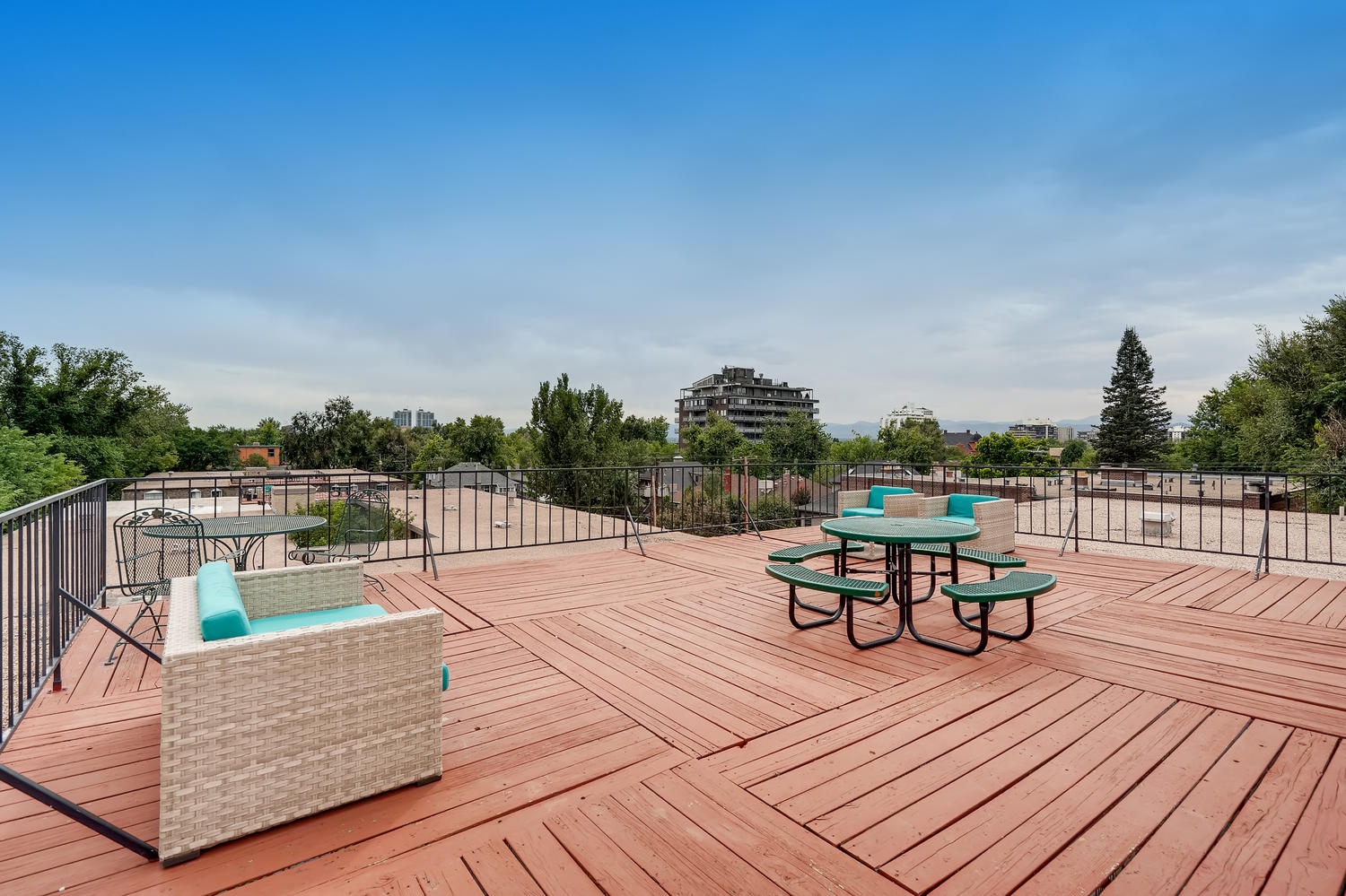 Carlisle on the Park | Denver, Co. Apartments