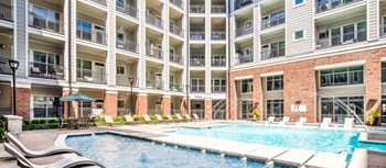 111 Acklen Park Drive Studio-2 Beds Apartment for Rent - Photo Gallery 3