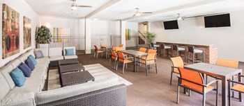 111 Acklen Park Drive Studio-2 Beds Apartment for Rent - Photo Gallery 4