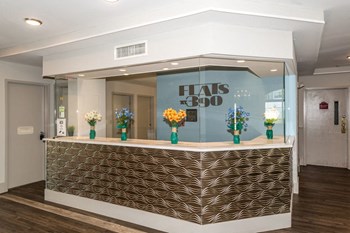 390 Bee St 1-2 Beds Apartment for Rent - Photo Gallery 5