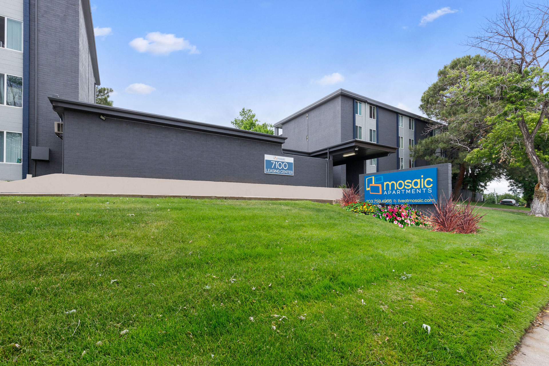 Mosaic | Denver, CO Apartments | Exterior