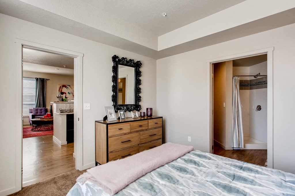 Legend Flats | Evans, CO Apartments