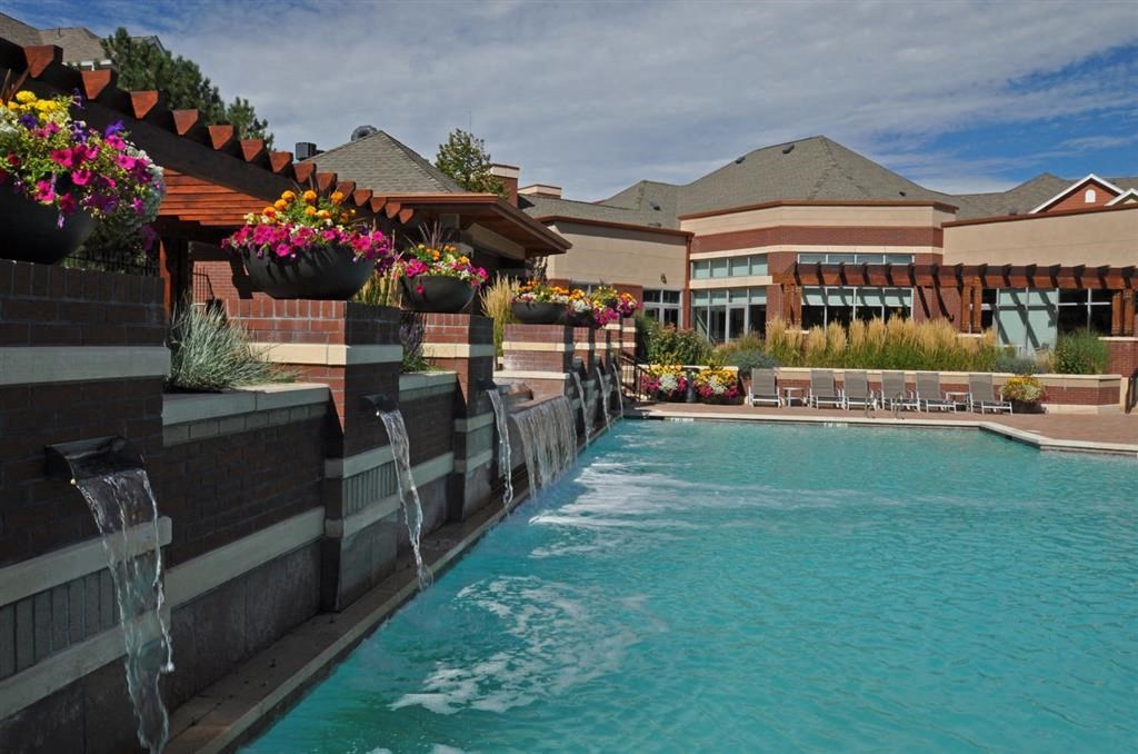 the swimming pool at the resort at governors crossing