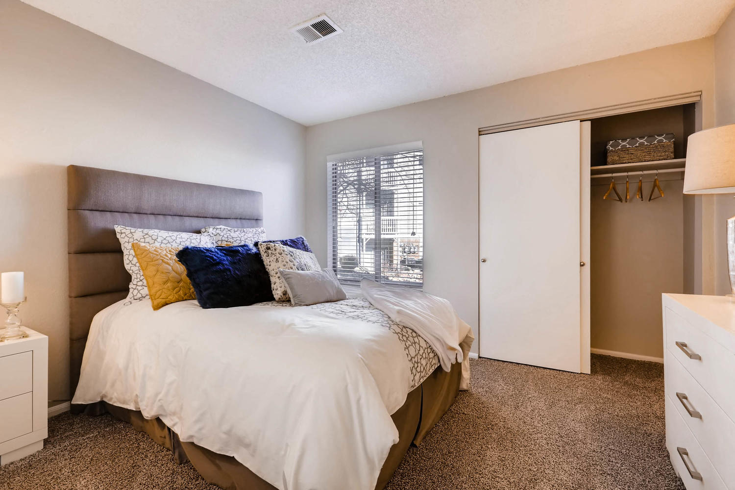 Villas at Holly | Centennial, Co. Apartments
