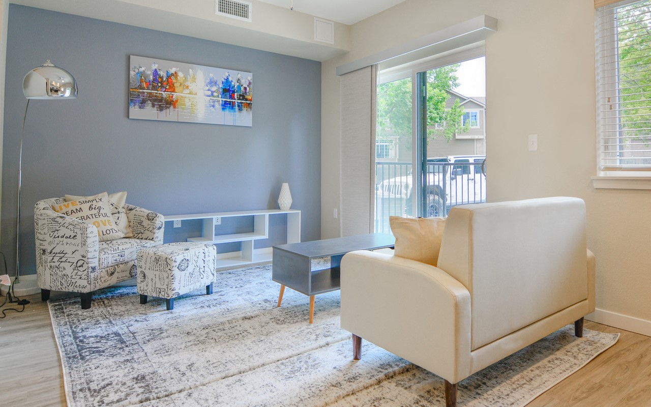 Villas at Holly | Centennial, Co. Apartments