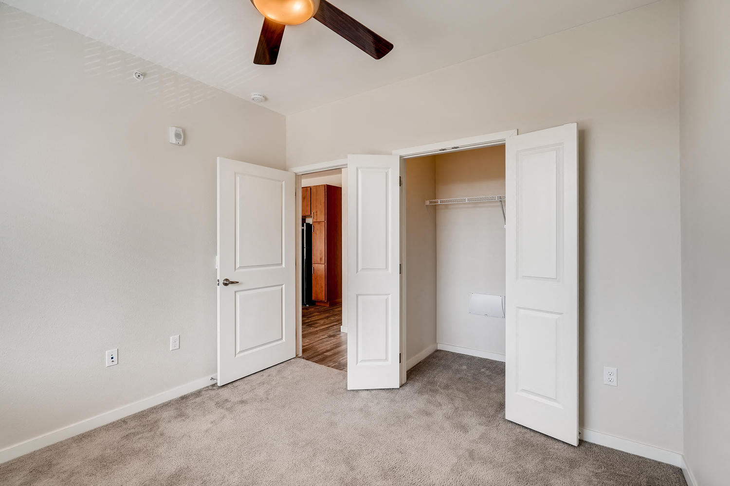 Zephyr Line | Lakewood, Co. Apartments