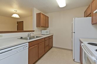 1415-1441 Des Moines St. 2-3 Beds Apartment for Rent - Photo Gallery 4