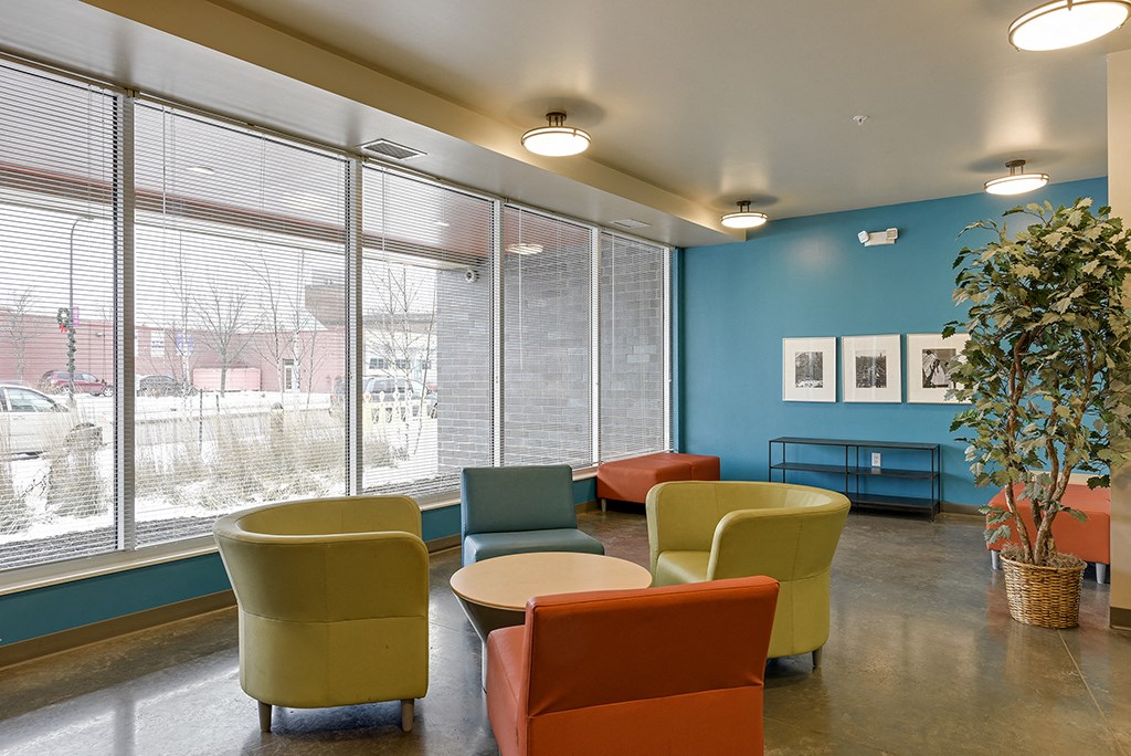 Common Area at West Broadway Crescent, Minneapolis