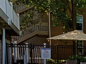 Apartments in Annapolis, MD - Bayshore Landing Pool