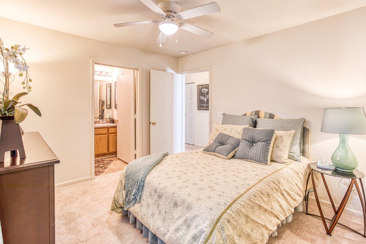 Deer Meadow Village Apartments