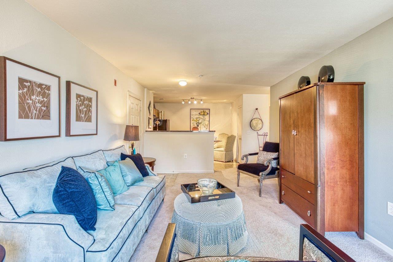 Deer Meadow Village Apartments