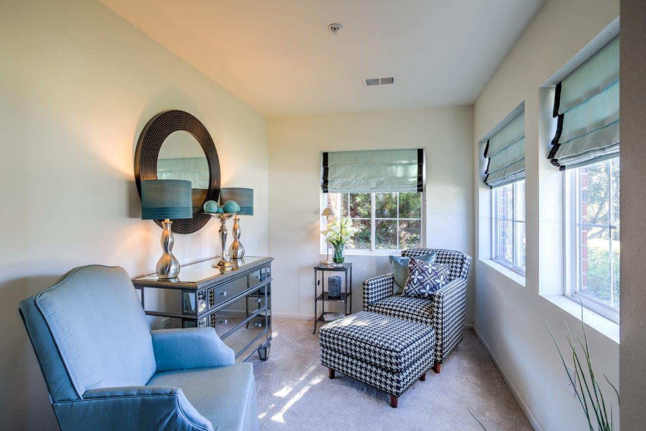 Deer Meadow Village Apartments