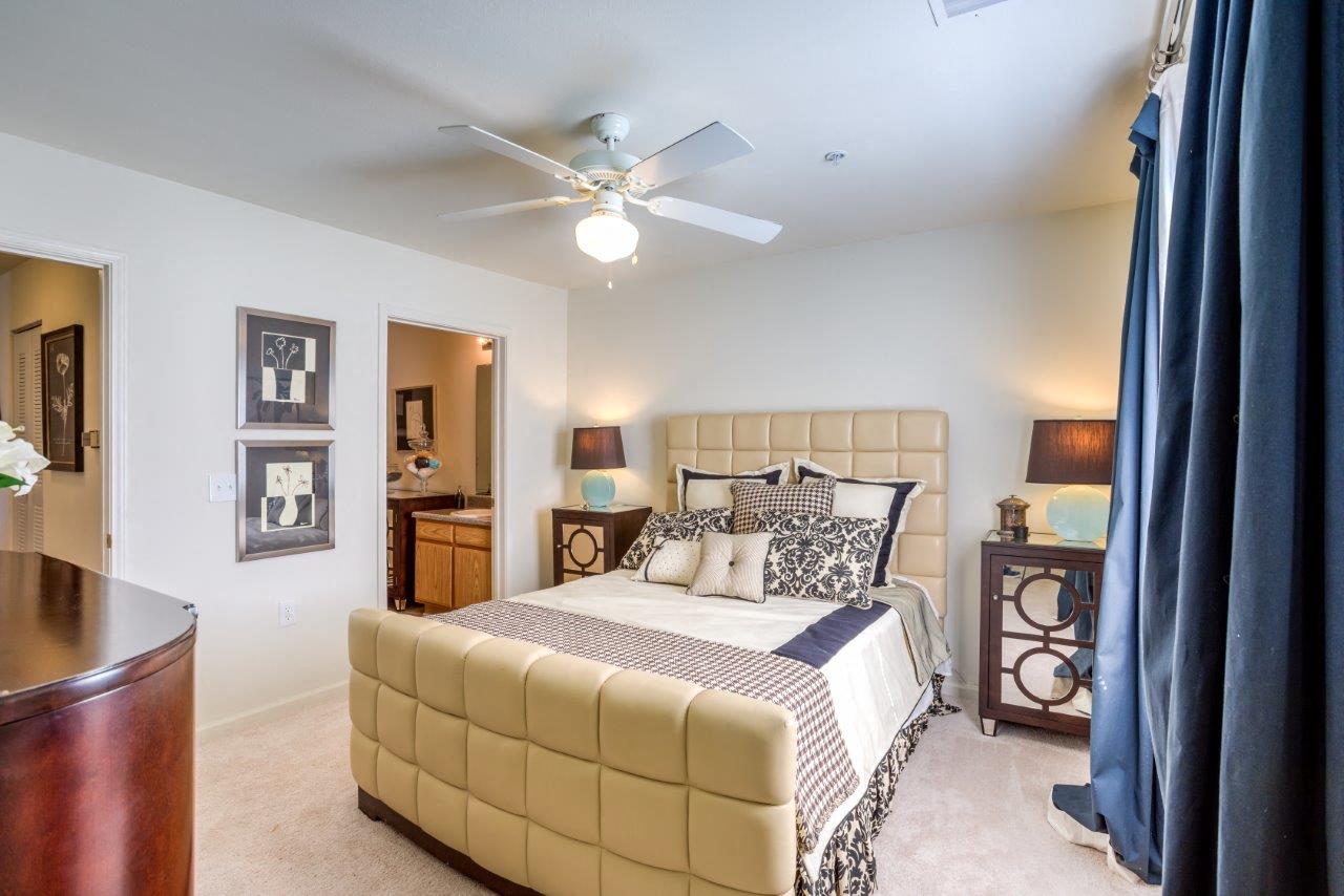 Deer Meadow Village Apartments