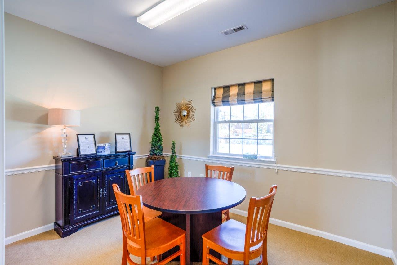 Deer Meadow Village Apartments